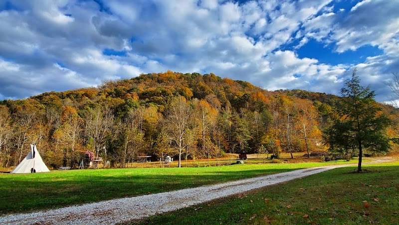 HomeGrown HideAways - Event Venue in Berea, Kentucky