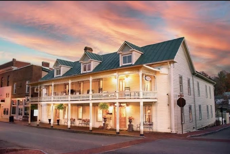 Historic Eureka Inn & Event Center - Event Venue in Jonesborough, Tennessee