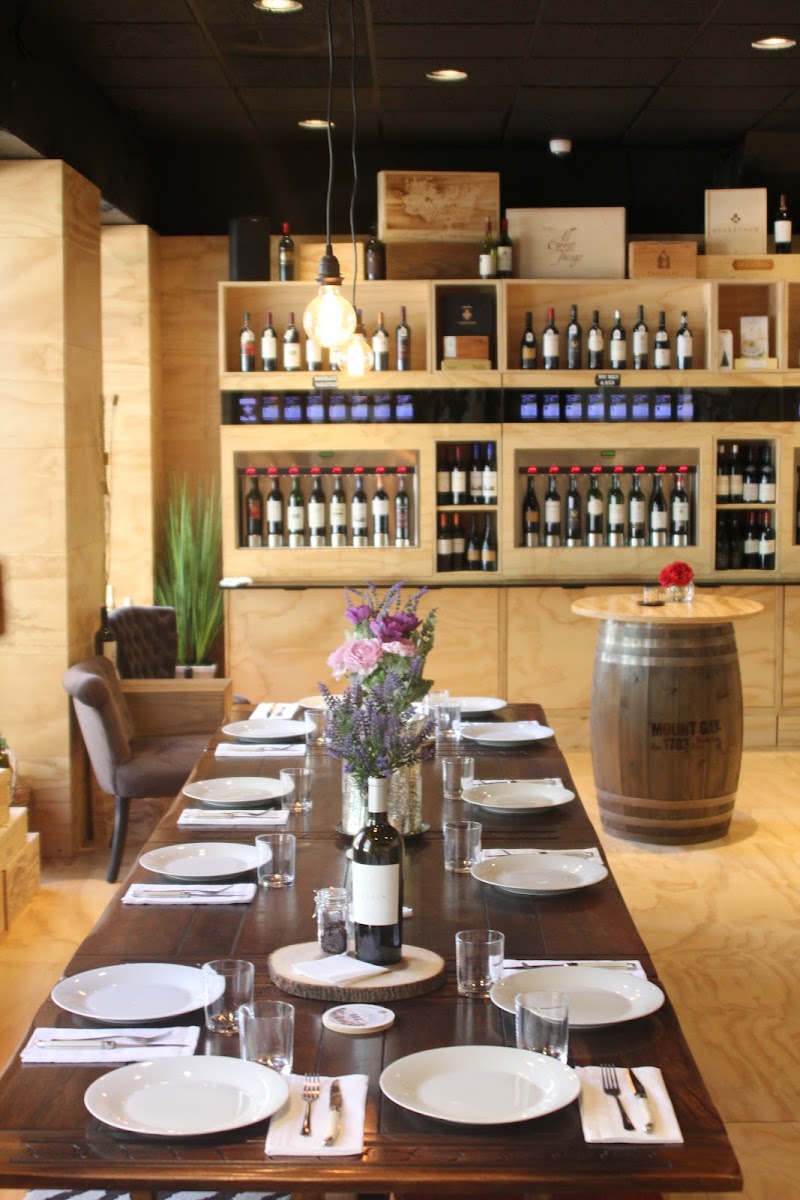 TRY WINE Collective, DRINK+DINE+SHOP - Event Venue in St. Petersburg, Florida