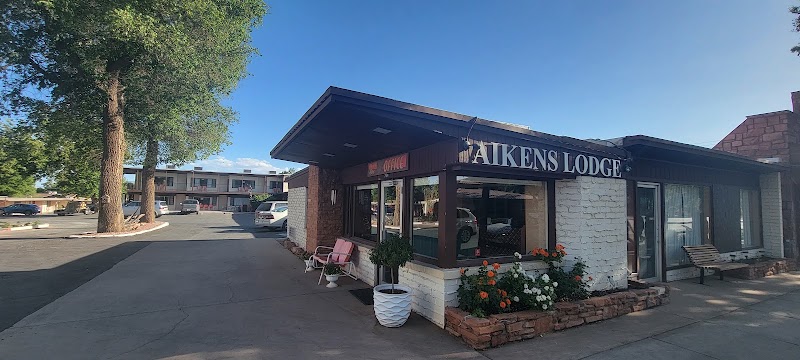 Aikens Lodge - Event Venue in Kanab, Utah