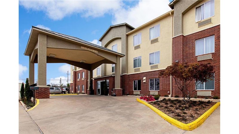 Comfort Inn & Suites Fredericksburg - Event Venue in Fredericksburg, Texas