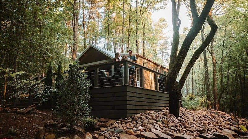 The Retreat at Deer Lick Falls - Event Venue in Monteagle, Tennessee