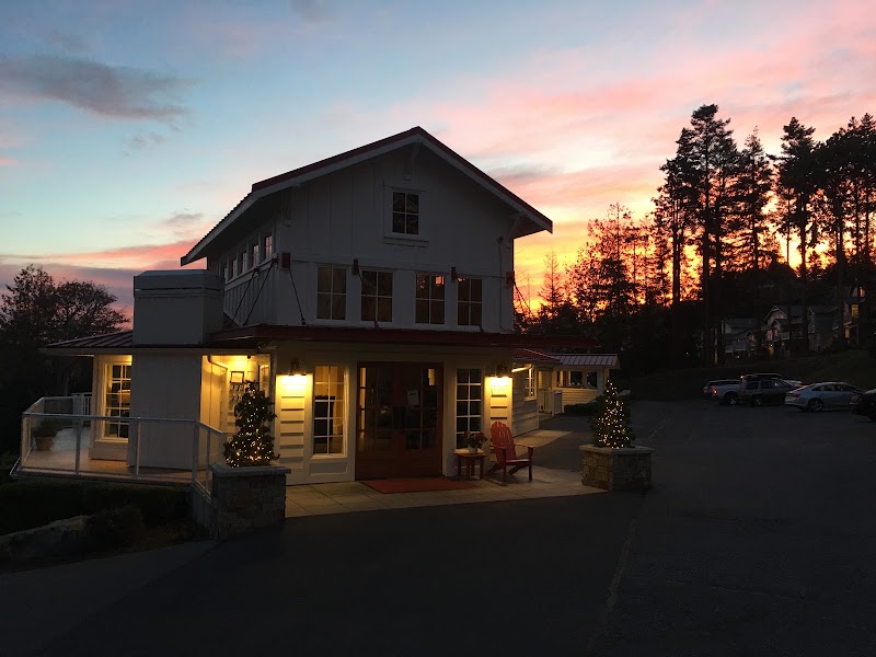 Ship Harbor Inn - Event Venue in Anacortes, Washington