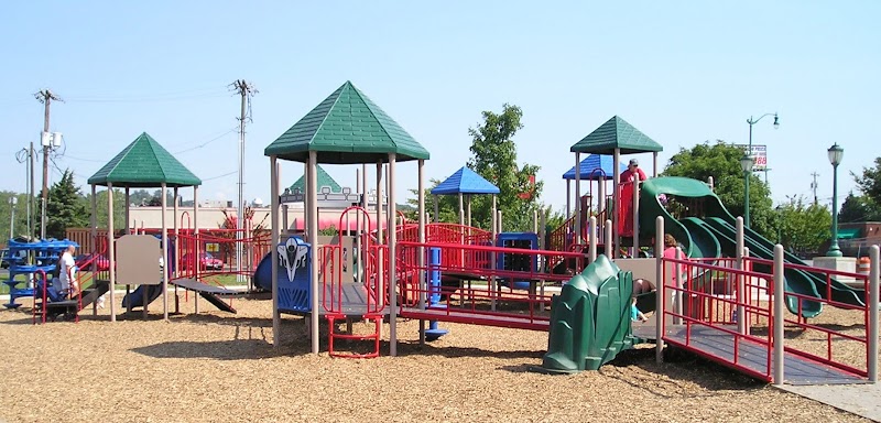 McGregor Park & Cumberland Riverwalk - Event Venue in Clarksville, Tennessee
