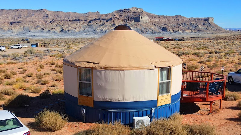 Nomad Yurts - Lake Powell - Grand Staircase - Event Venue in Big Water, Utah