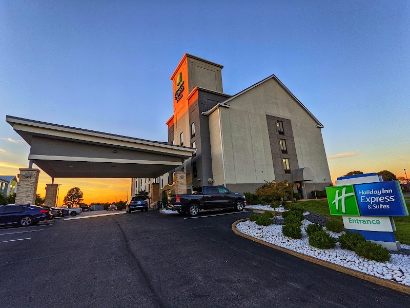 Holiday Inn Express & Suites Louisville East - Event Venue in Louisville, Kentucky