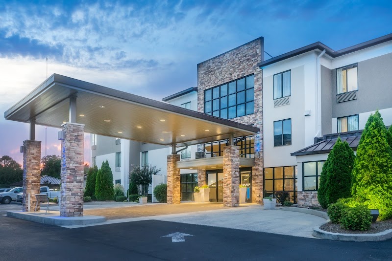 Holiday Inn Express & Suites Fort Payne, an IHG Hotel - Event Venue in Fort Payne, Alabama