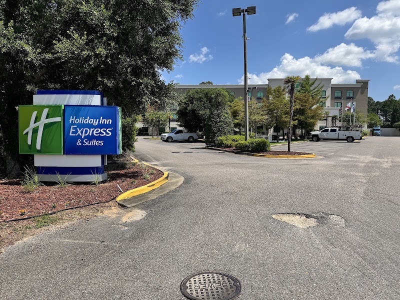 Holiday Inn Express & Suites Mobile West - I-10, an IHG Hotel - Event Venue in Mobile, Alabama