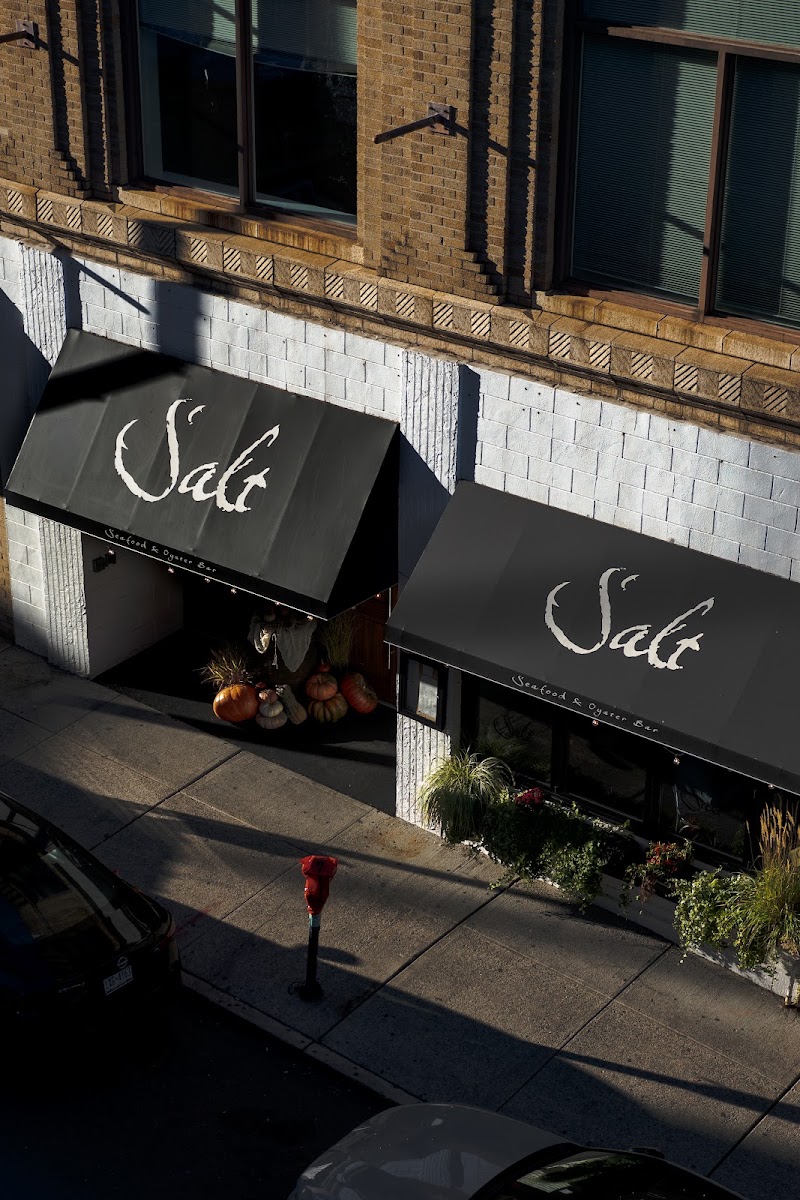 Salt Seafood & Oyster Bar - Event Venue in New Brunswick, New Jersey