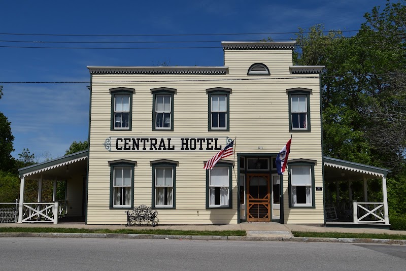 Central Hotel - Event Venue in New Haven, Missouri