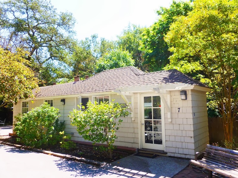 Twin Pines Cottage - Event Venue in Belmont, California