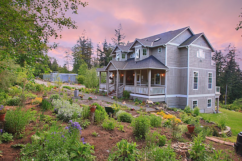 Whidbey Island Bed & Breakfast - Event Venue in Langley, Washington