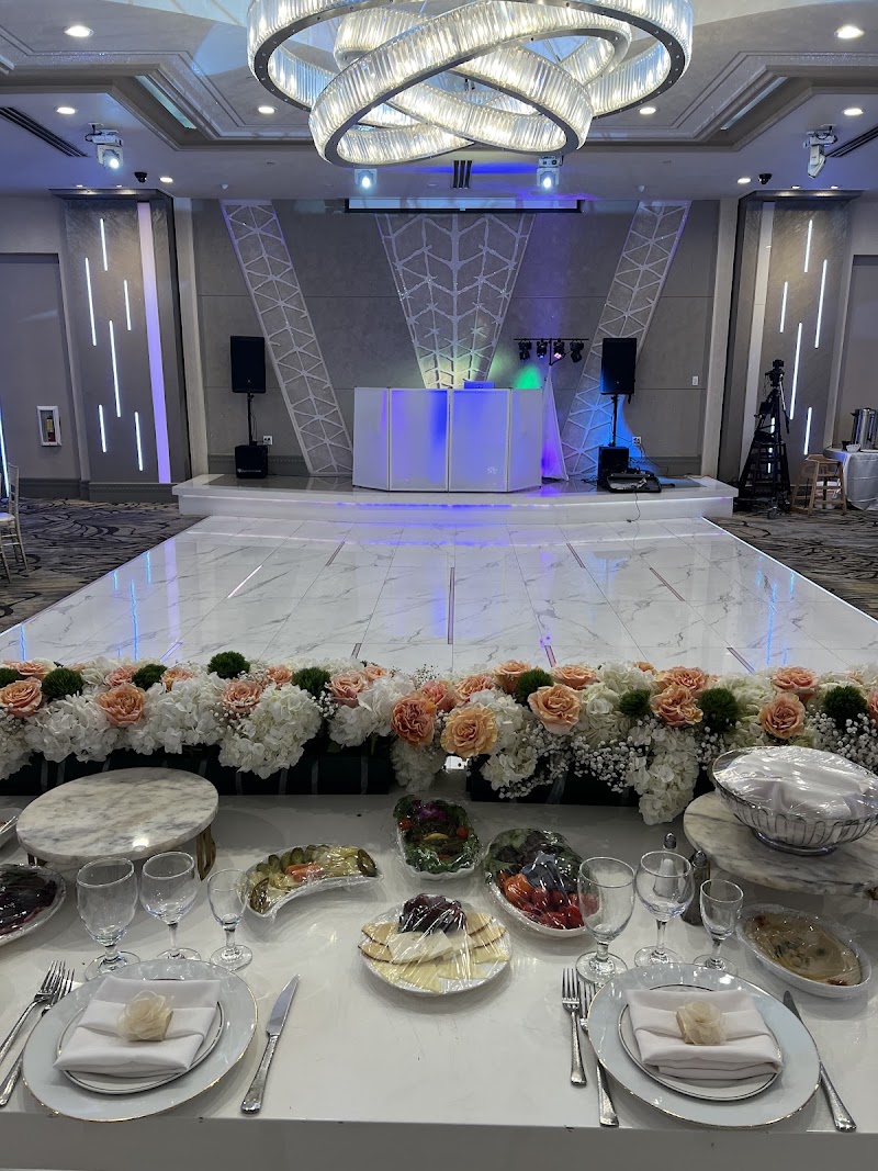 De Luxe Banquet Hall - Event Venue in Burbank, California