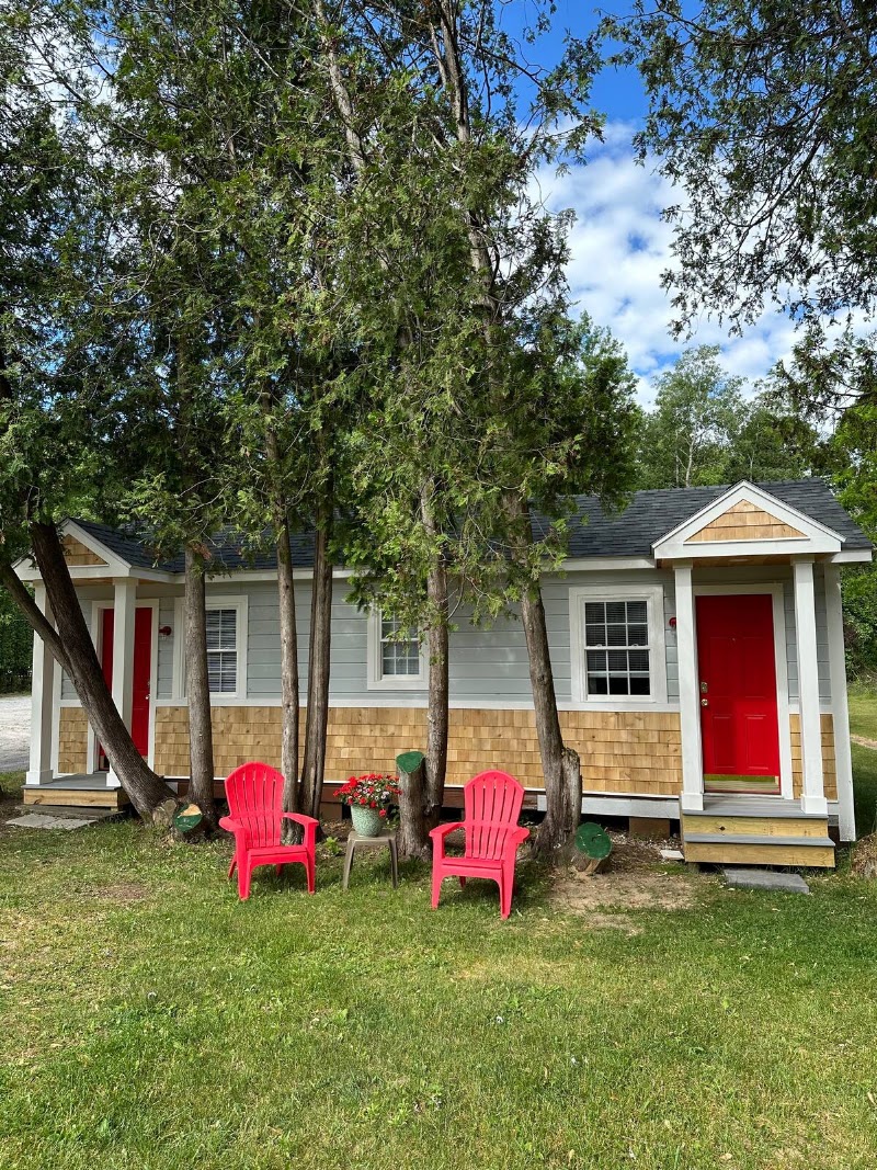Saratoga Cabins - Event Venue in Malta, New York