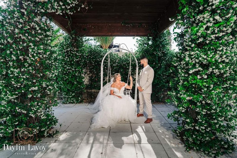 Hidden Barn Venue - Event Venue in Apopka, Florida
