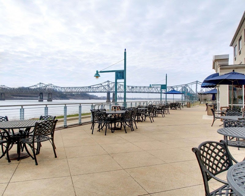 Clarion Suites Vidalia Riverfront - Event Venue in Vidalia, Louisiana