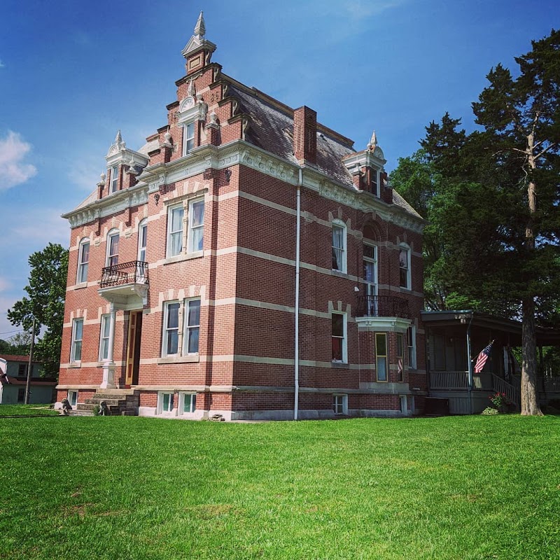 Herzog Mansion - Event Venue in Hermann, Missouri