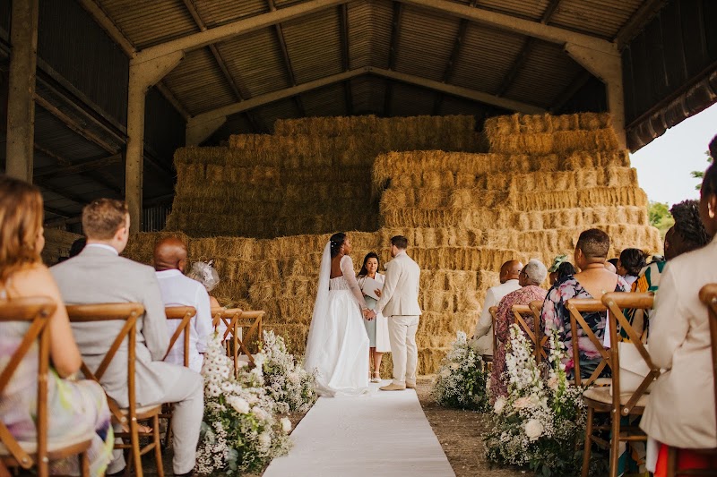 The Barn at Brook End Green Farm - Event Venue in Barton-le-Clay, Central Bedfordshire