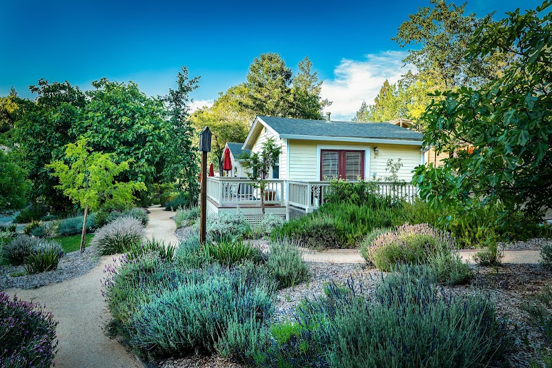 Aurora Park Cottages - Event Venue in Calistoga, California