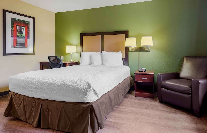 Extended Stay America Suites- Elizabeth - Newark Airport - Event Venue in Elizabeth, New Jersey