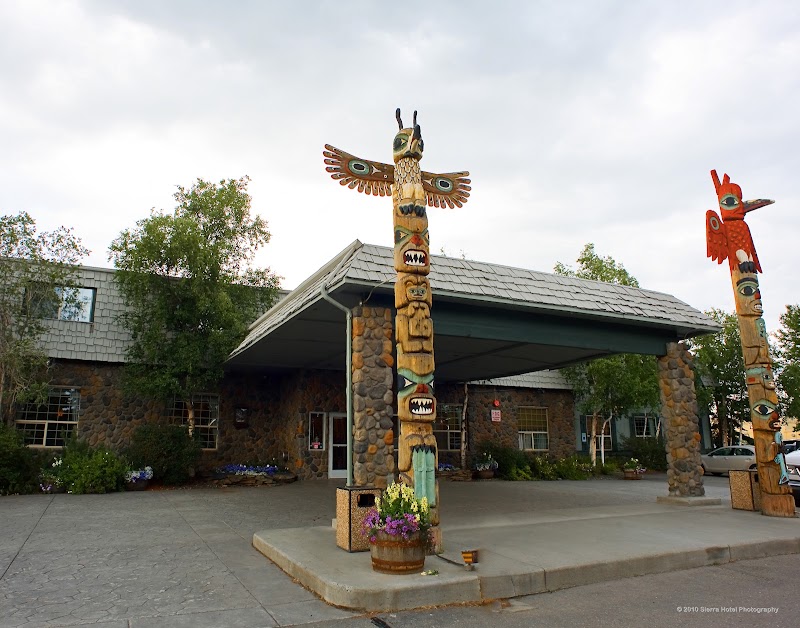 Coast Inn at Lake Hood - Event Venue in Anchorage, Alaska