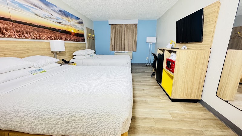 Days Inn by Wyndham Salina I-70 - Event Venue in Salina, Kansas