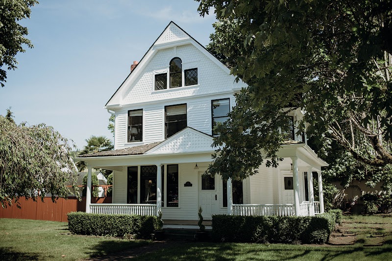 Orting Manor - Event Venue in Orting, Washington
