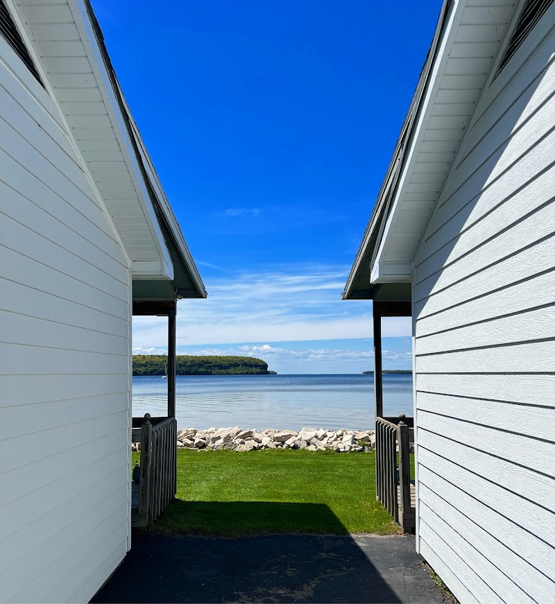 Evergreen Beachside Vacation Rentals - Event Venue in Ephraim, Wisconsin