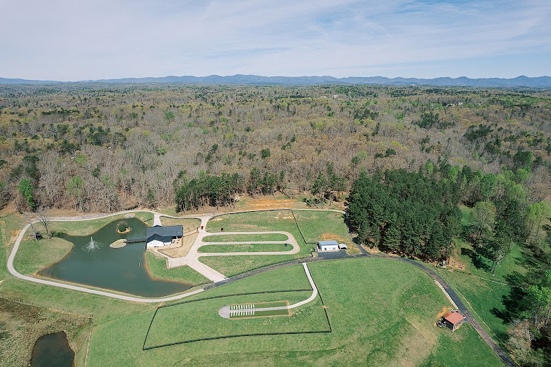 Swan Lake Overlook - Event Venue in Dawsonville, Georgia