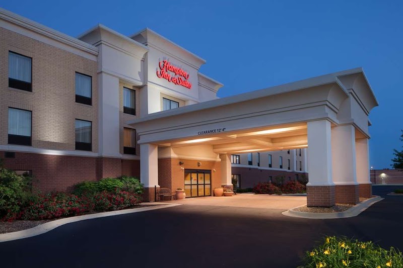 Hampton Inn & Suites Chicago/St. Charles - Event Venue in St. Charles, Illinois