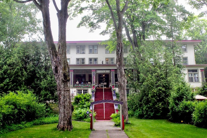 Terrace Inn and 1911 Restaurant - Event Venue in Petoskey, Michigan