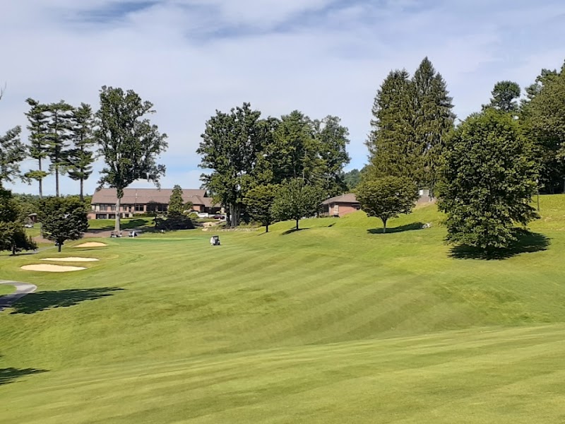 Hendersonville Country Club - Event Venue in Hendersonville, North Carolina