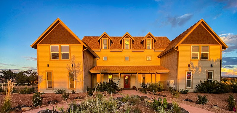 Skyridge Inn - Event Venue in Torrey, Utah