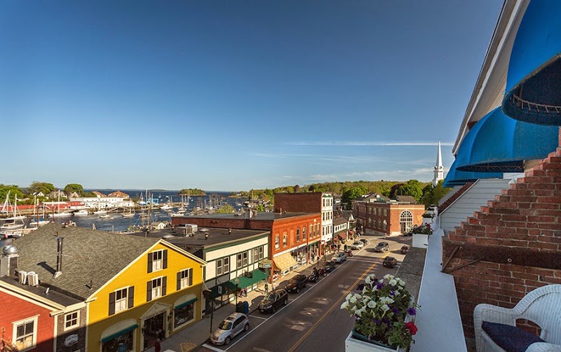 Lord Camden Inn - Event Venue in Camden, Maine