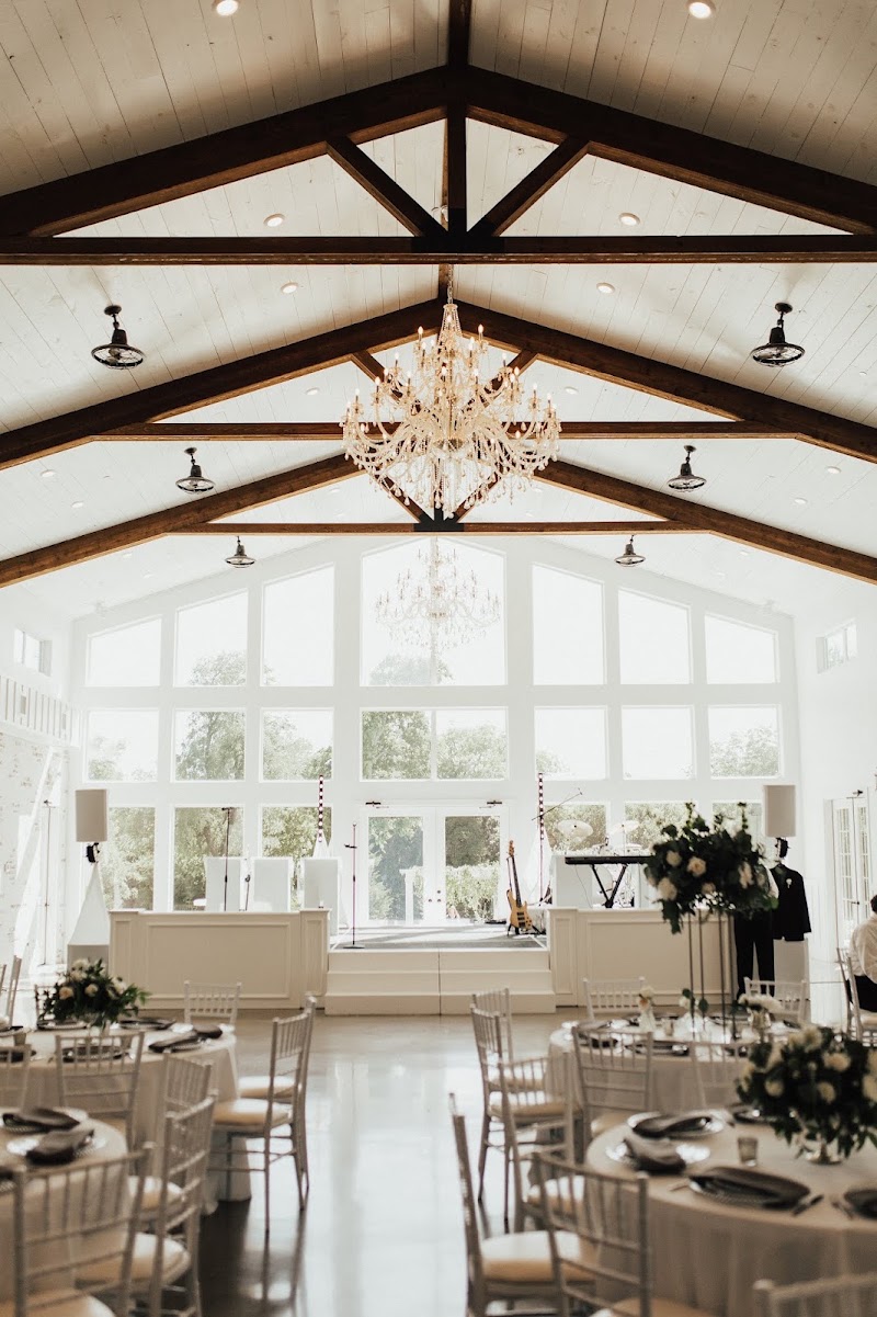 Firefly Gardens - Event Venue in Midlothian, Texas