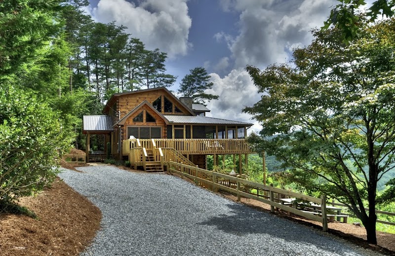 Above The Clouds - Event Venue in Blue Ridge, Georgia