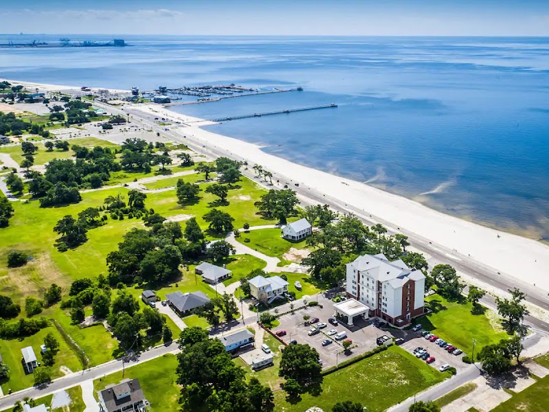 The Inn at Long Beach - Event Venue in Long Beach, Mississippi