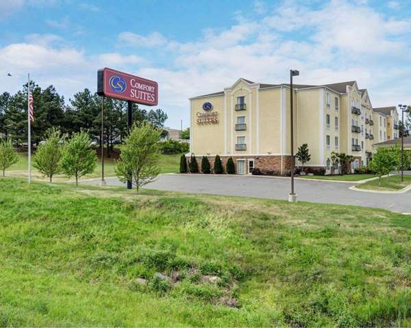 Comfort Suites near Hot Springs Park - Event Venue in Hot Springs, Arkansas