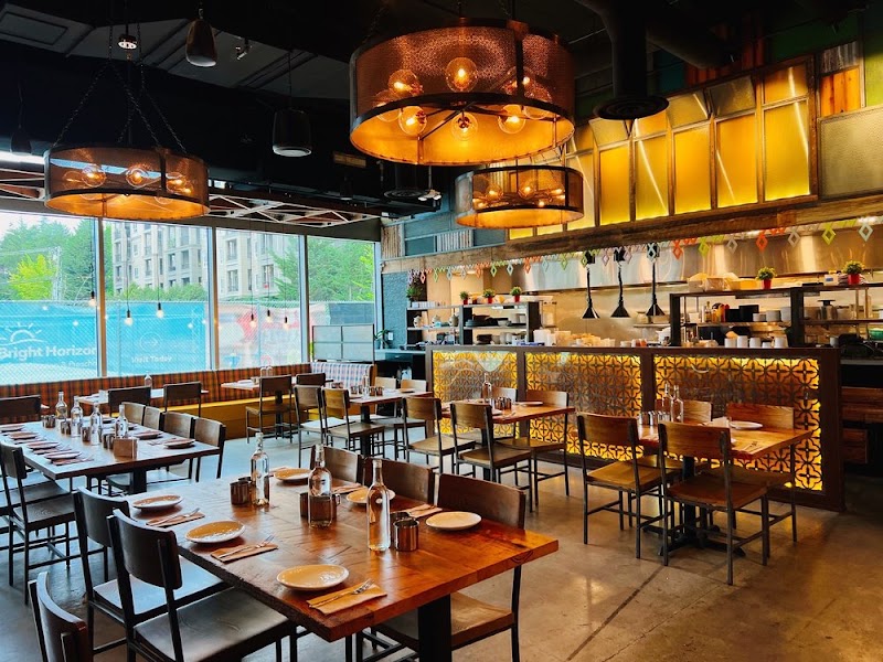 SOI Thai Restaurant & Bar - Event Venue in Kirkland, Washington