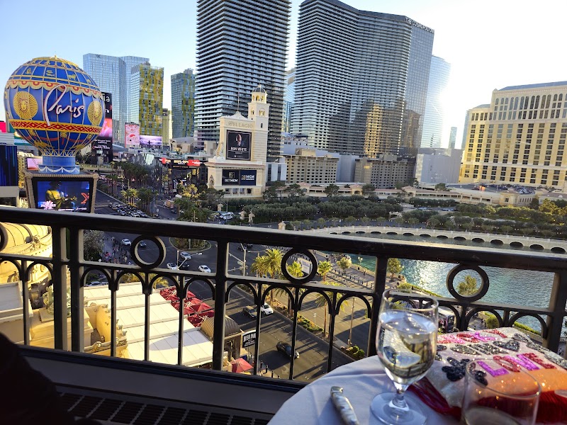 Eiffel Tower Restaurant - Event Venue in Las Vegas, Nevada