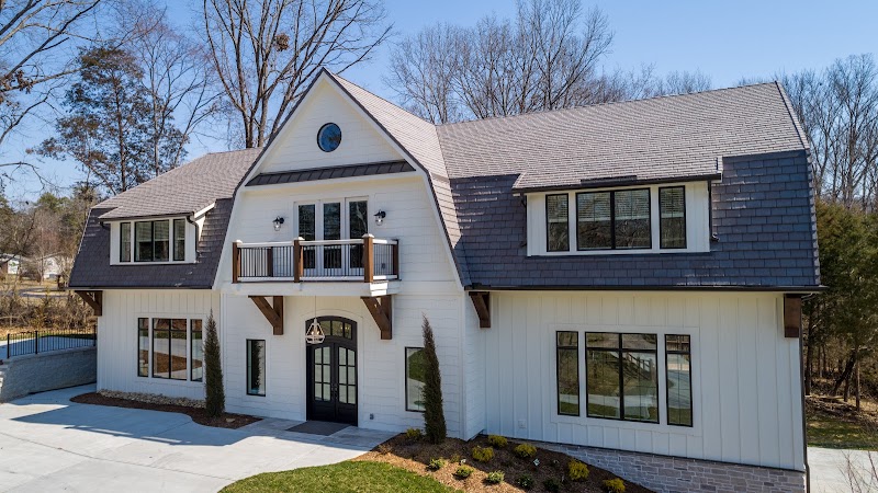 The Manor at Hickory Creek - Event Venue in Knoxville, Tennessee
