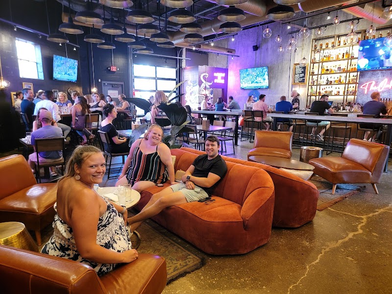 The Oakmont - Event Venue in Indianapolis, Indiana