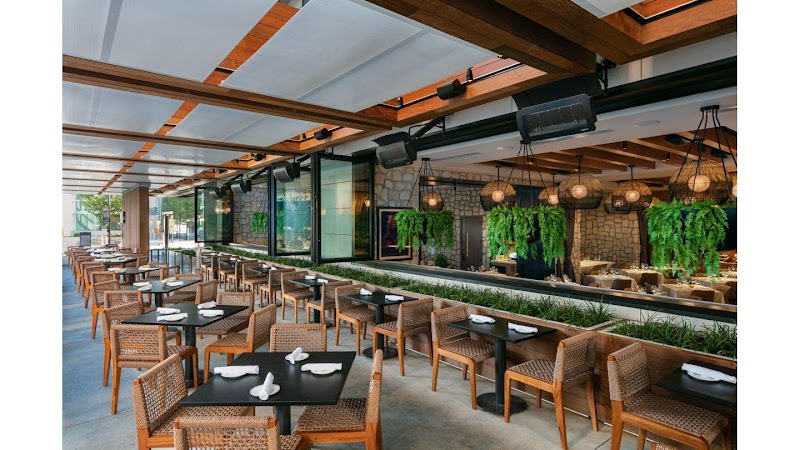 Dean's Italian Steakhouse - Event Venue in Charlotte, North Carolina