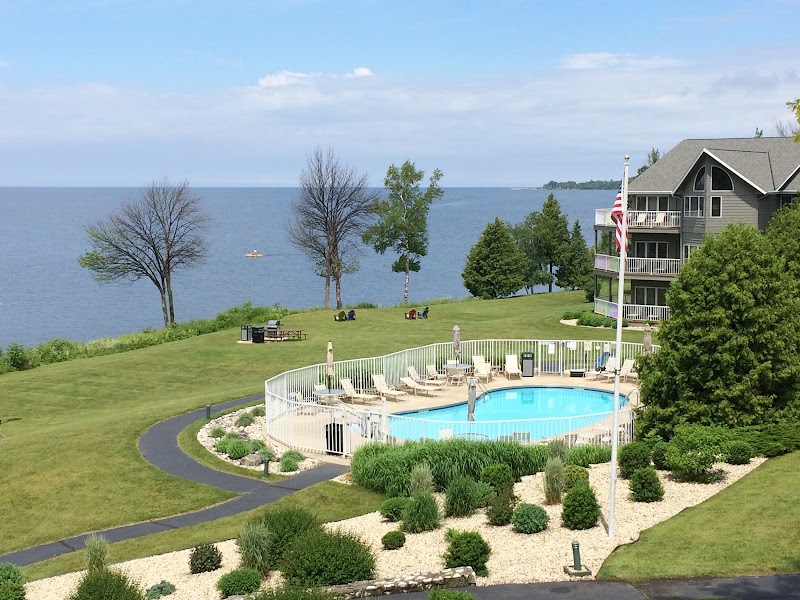 Bay Shore Inn - Event Venue in Sturgeon Bay, Wisconsin