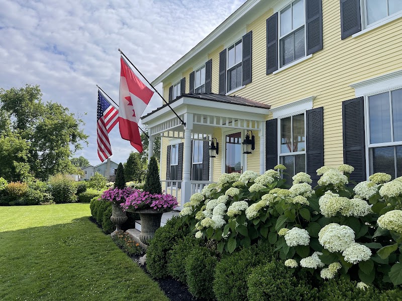 The Yellow Farmhouse Bed & Breakfast, Vermont USA - Event Venue in Milton, Vermont