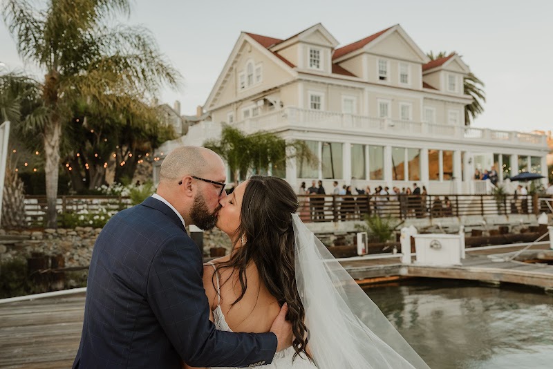 The Lighthouse at Glen Cove Marina - Event Venue in Vallejo, California