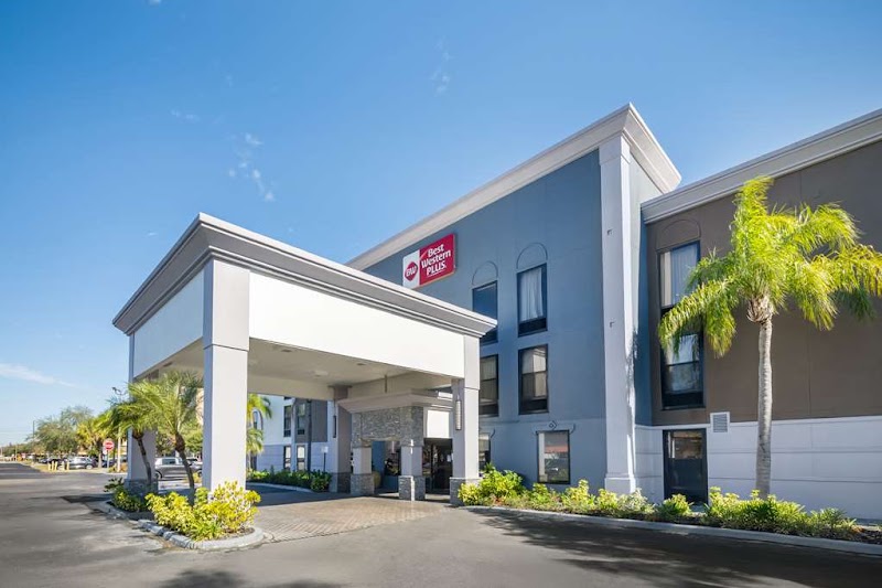 Best Western Plus Universal Inn - Event Venue in Orlando, Florida