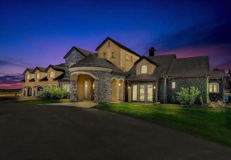 Lakeview Estates & Winery - Event Venue in Sacramento, California