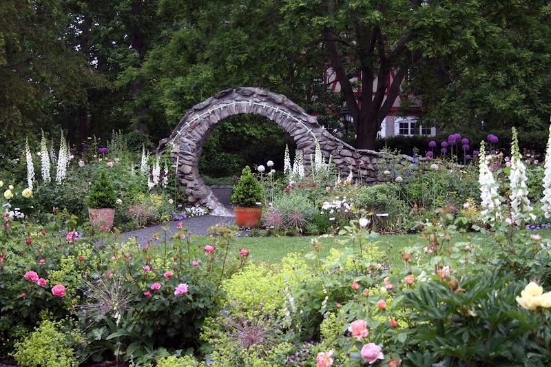 Blithewold Manor, Gardens & Arboretum - Event Venue in Bristol, Rhode Island