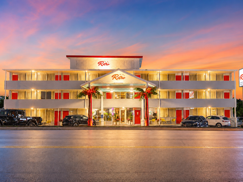 The Retro Hotel - Event Venue in Branson, Missouri